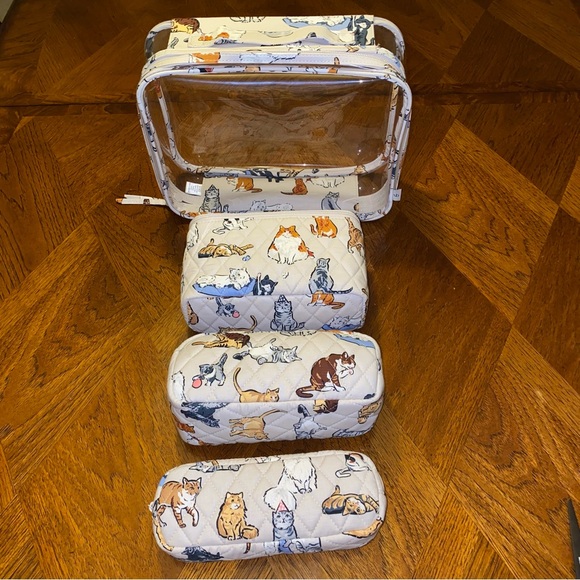 NWT Vera Bradley 4 pcs Cosmetics A Cat’s Life - Picture 2 of 6